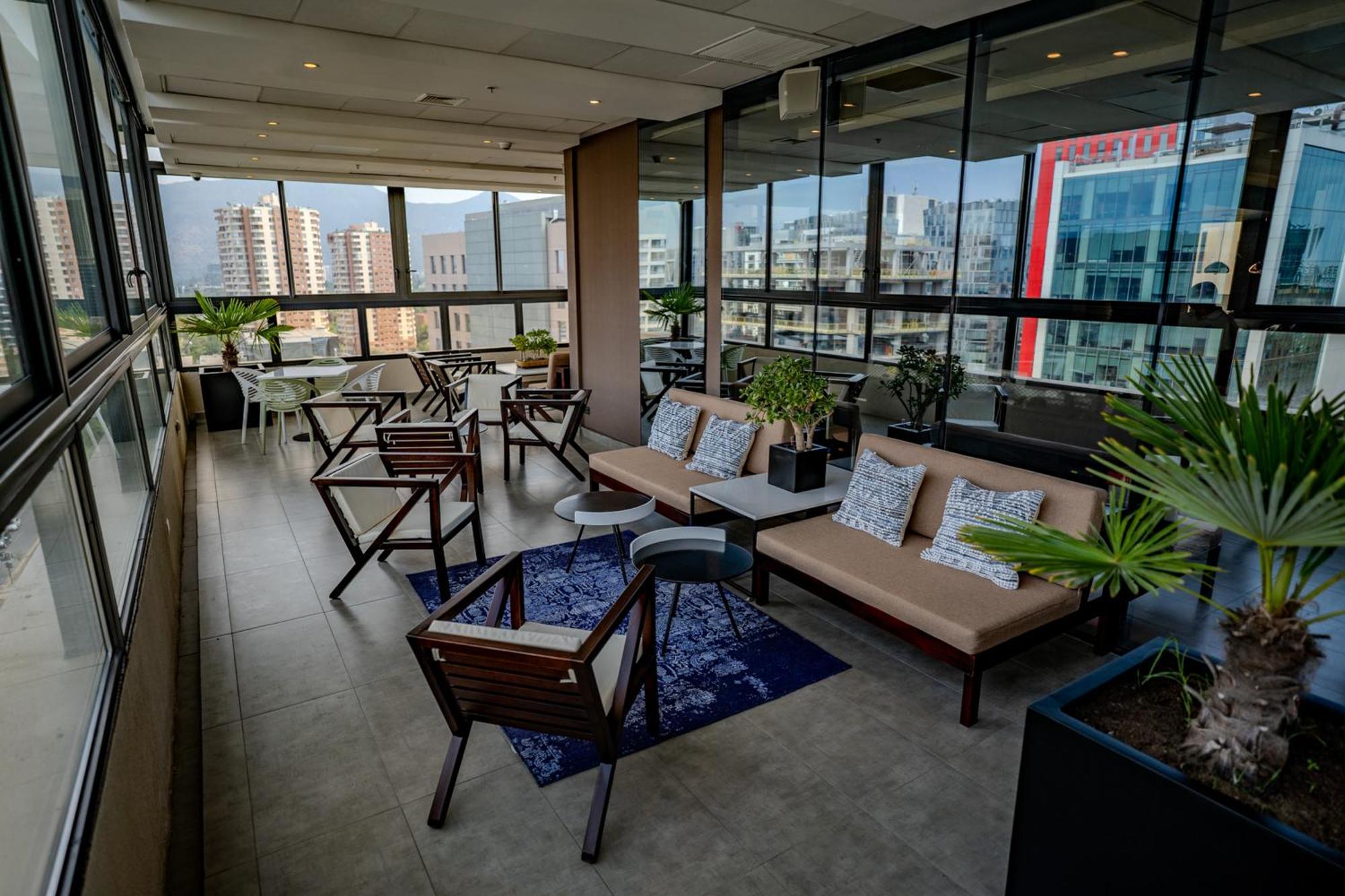Hampton By Hilton Santiago Las Condes Exterior photo